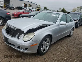 2007 Mercedes-Benz E 550 with VIN WDBUF72X77B059322, listed as a Copart auction lot 72271754 with 149,204 mi miles and Salvage Title. Bid and sale history available at DreamBid. Image 1.