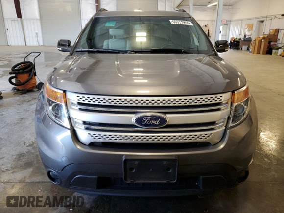 2014 Ford Explorer XLT with VIN 1FM5K7D81EGC28771, listed as a Copart auction lot 60571955 with 92,647 mi miles and Salvage title. Bid and sale history available at DreamBid. Image 5.