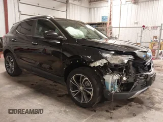 2023 Buick Encore GX Select с VIN KL4MMESL8PB111740, выставлен на аукционе IAAI как лот 40660158 с пробегом 33 049 миль миль и . История ставок и продаж доступна на DreamBid. Изображение 1.