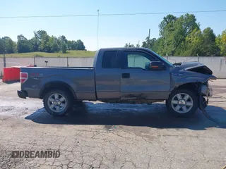 2009 Ford F-150 XL with VIN 1FTPX14V59KC92445, listed as a IAAI auction lot 40280550 with 213,709 mi miles. Bid and sale history available at carsss.com. Image 14.