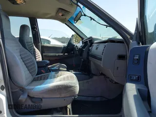 1994 Jeep Grand Cherokee Laredo с VIN 1J4GZ58SXRC104587, выставлен на аукционе IAAI как лот 42498949 с пробегом 385 411 миль миль и . История ставок и продаж доступна на DreamBid. Изображение 5.