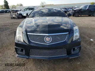 2011 Cadillac CTS-V z VIN 1G6DV1EP7B0111018, wystawiony jako Copart lot #70138834 z przebiegiem 115 045 mil mil oraz Tytuł czysty. Historia ofert i sprzedaży dostępna na DreamBid. Obrazek 5.
