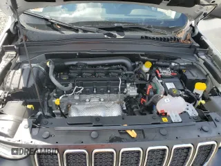 2021 Jeep Renegade Upland z VIN ZACNJDAB7MPN21479, wystawiony jako Copart lot #61556953 z przebiegiem Nie podano mil oraz Czysty tytuł • Clean title. Historia ofert i sprzedaży dostępna na DreamBid. Obrazek 12.