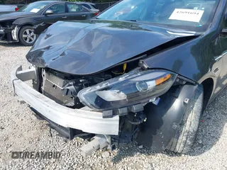 2015 Dodge Dart SXT with VIN 1C3CDFBB5FD330337, listed as a IAAI auction lot 42691694 with 184,966 mi miles and . Bid and sale history available at DreamBid. Image 18.
