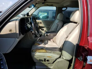2006 Chevrolet Suburban LS with VIN 1GNEC16Z96J173437, listed as a Copart auction lot 75913624 with 309,169 mi miles and Non Repairable. Bid and sale history available at carsss.com. Image 7.
