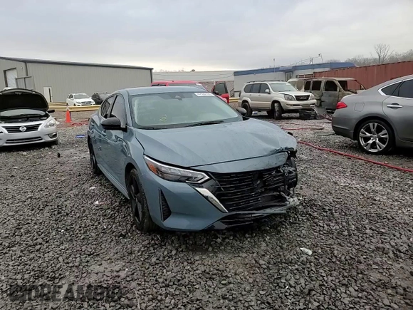 2025 Nissan Sentra SR with VIN 3N1AB8DV2SY203051, listed as a Copart auction lot 42502105 with 816 mi miles and Salvage Title. Bid and sale history available at DreamBid. Image 13.