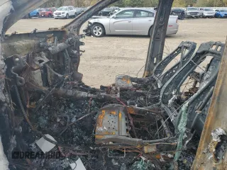 2023 Chevrolet Suburban LT z VIN 1GNSKCKD4PR201563, wystawiony jako Copart lot #81690654 z przebiegiem Nie podano mil oraz Szkoda całkowita • Salvage title. Historia ofert i sprzedaży dostępna na DreamBid. Obrazek 7.