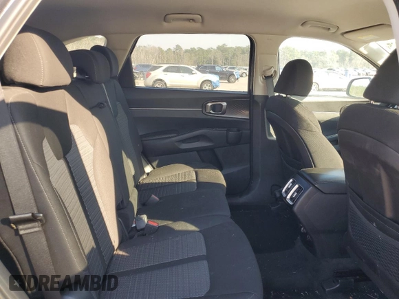 2022 Kia Sorento LX with VIN 5XYRG4LC6NG076825, listed as a Copart auction lot 46995135 with 75,882 mi miles and Salvage Title. Bid and sale history available at carsss.com. Image 11.