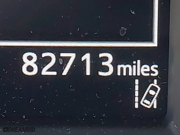 2018 Toyota RAV4 LE with VIN JTMZFREVXJJ196183, listed as a IAAI auction lot 41776107 with 82,713 mi miles. Bid and sale history available at carsss.com. Image 16.