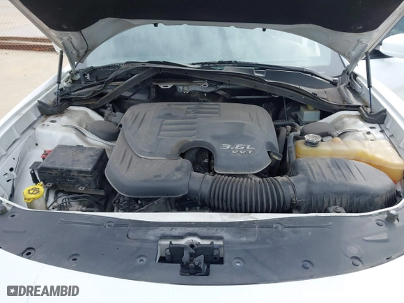 2017 Dodge Charger SE with VIN 2C3CDXBG1HH627970, listed as a IAAI auction lot 41332611 with 91,536 mi miles. Bid and sale history available at carsss.com. Image 10.