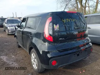 2019 Kia Soul with VIN KNDJN2A22K7685873, listed as a IAAI auction lot 41947273 with 58,560 mi miles and . Bid and sale history available at DreamBid. Image 3.