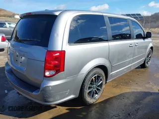 2017 Dodge Grand Caravan SE with VIN 2C4RDGBG6HR854314, listed as a IAAI auction lot 41576834 with 128,129 mi miles and . Bid and sale history available at DreamBid. Image 4.