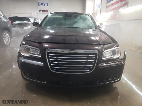 2013 Chrysler 300 with VIN 2C3CCAKG6DH659744, listed as a Copart auction lot 41906195 with 88,216 mi miles and Salvage Title. Bid and sale history available at carsss.com. Image 5.