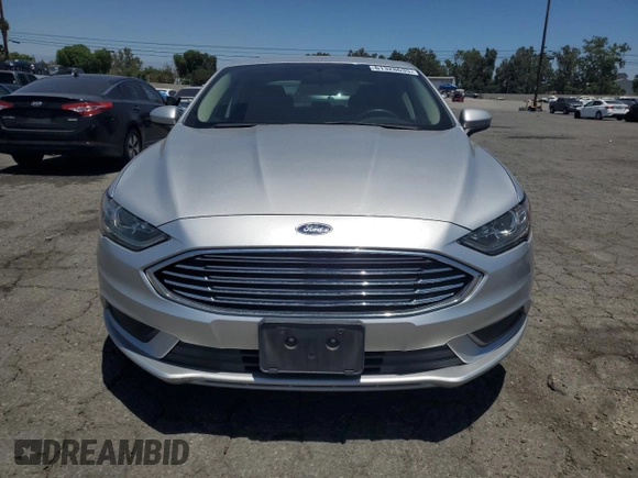 2017 Ford Fusion SE with VIN 3FA6P0H7XHR276646, listed as a Copart auction lot 61328635 with 51,440 mi miles and Clean title. Bid and sale history available at DreamBid. Image 5.