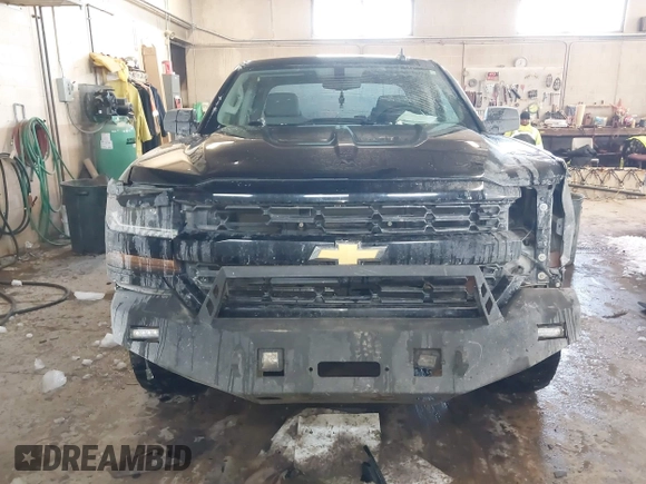 2017 Chevrolet Silverado 1500 Custom with VIN 1GCVKPEC2HZ263870, listed as a IAAI auction lot 41618087 with 197,482 mi miles. Bid and sale history available at carsss.com. Image 12.