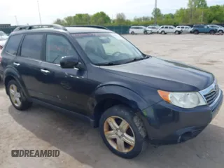 2010 Subaru Forester X Limited с VIN JF2SH6DC7AH909673, выставлен на аукционе IAAI как лот 42234572 с пробегом 114 296 миль миль и . История ставок и продаж доступна на DreamBid. Изображение 1.