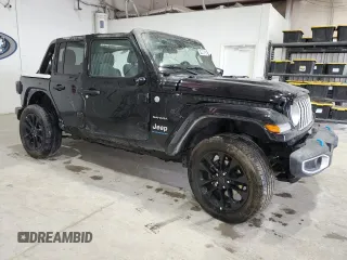2024 Jeep Wrangler Sahara with VIN 1C4RJXP60RW257385, listed as a Copart auction lot 47660655 with 20,899 mi miles and Salvage title. Bid and sale history available at DreamBid. Image 4.
