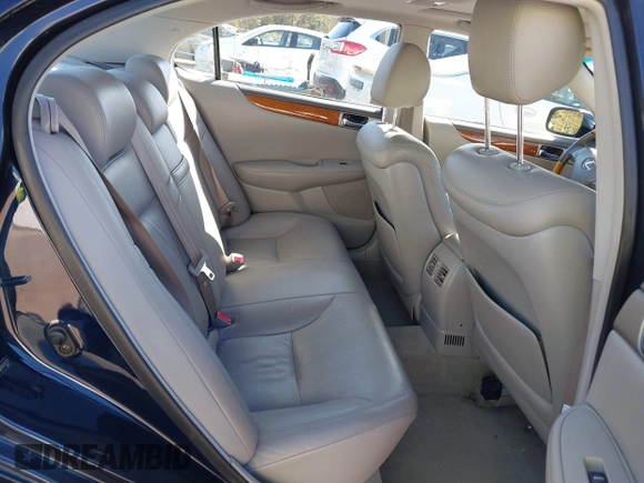 2005 Lexus ES 350 z VIN JTHBA30G655074777, wystawiony jako IAAI lot #41825633 z przebiegiem 187 298 mil mil oraz . Historia ofert i sprzedaży dostępna na DreamBid. Obrazek 8.
