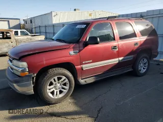 2002 Chevrolet Tahoe LS with VIN 1GNEC13T42J203311, listed as a Copart auction lot 51330615 with 215,418 mi miles and Salvage Title. Bid and sale history available at carsss.com. Image 1.