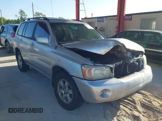 2006 Toyota Highlander with VIN JTEGD21A360147956, listed as a IAAI auction lot 41991042 with 195,228 mi miles and . Bid and sale history available at DreamBid. Image 1.