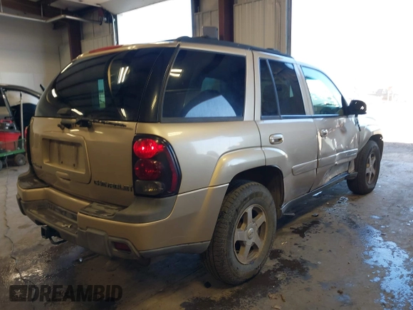 2004 Chevrolet TrailBlazer LS with VIN 1GNDT13S342194391, listed as a IAAI auction lot 42083394 with 215,125 mi miles and . Bid and sale history available at DreamBid. Image 4.