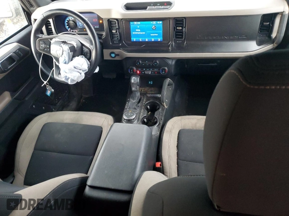 2022 Ford Bronco with VIN 1FMDE5BH8NLA99753, listed as a Copart auction lot 48909635 with 28,543 mi miles and Salvage Title. Bid and sale history available at DreamBid. Image 8.