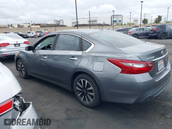 2018 Nissan Altima SV with VIN 1N4AL3AP3JC255885, listed as a IAAI auction lot 42033198 with 134,998 mi miles and . Bid and sale history available at DreamBid. Image 15.
