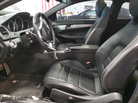 2015 Mercedes-Benz C-Class C 250 with VIN WDDGJ4HBXFG402218, listed as a Copart auction lot 45264425 with 66,481 mi miles and Non Repairable. Bid and sale history available at carsss.com. Image 7.