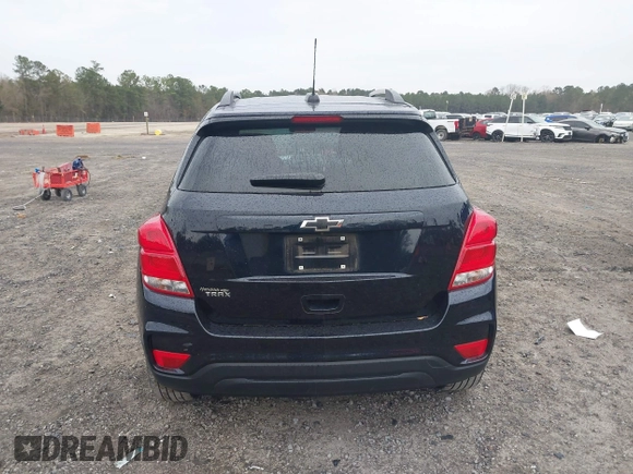 2022 Chevrolet Trax LT with VIN KL7CJLSM1NB513245, listed as a IAAI auction lot 41281243 with 23,686 mi miles. Bid and sale history available at carsss.com. Image 16.