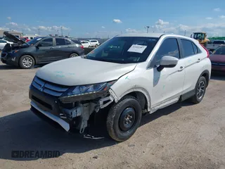 2020 Mitsubishi Eclipse Cross ES z VIN JA4AS3AA1LZ009730, wystawiony jako IAAI lot #42459307 z przebiegiem 128 954 mil mil oraz . Historia ofert i sprzedaży dostępna na DreamBid. Obrazek 6.