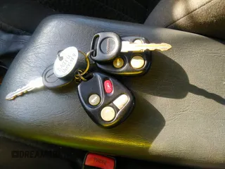 2004 Pontiac Grand Am SE1 с VIN 1G2NF52E84M644004, выставлен на аукционе IAAI как лот 34723768 с пробегом 205 182 миль миль и . История ставок и продаж доступна на DreamBid. Изображение 11.