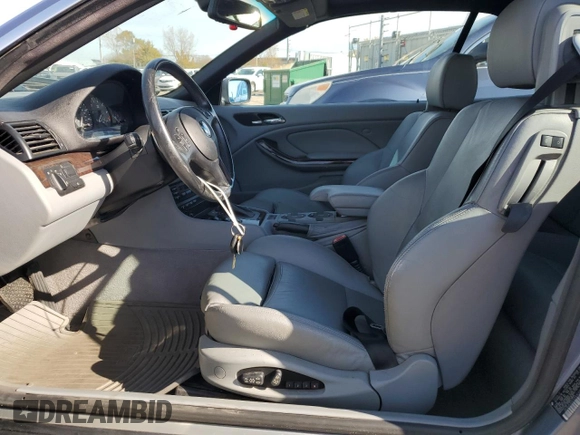 2003 BMW 3 Series 325Ci with VIN WBABS334X3PG92542, listed as a Copart auction lot 77772514 with 72,709 mi miles and Salvage Title. Bid and sale history available at carsss.com. Image 7.