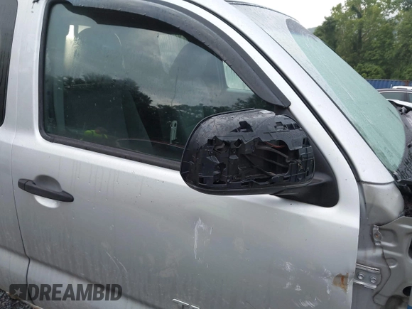 2012 Toyota Tacoma with VIN 5TFUX4EN2CX011263, listed as a IAAI auction lot 42670078 with 164,922 mi miles and . Bid and sale history available at DreamBid. Image 17.