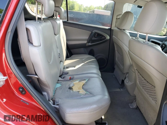 2011 Toyota RAV4 Limited with VIN 2T3DF4DV2BW100290, listed as a Copart auction lot 59390485 with 124,985 mi miles and Clean title. Bid and sale history available at DreamBid. Image 11.