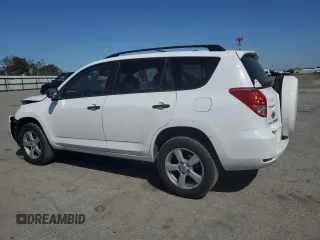 2008 Toyota RAV4 with VIN JTMZK33V286013013, listed as a Copart auction lot 51384735 with 152,352 mi miles and Salvage Title. Bid and sale history available at carsss.com. Image 2.