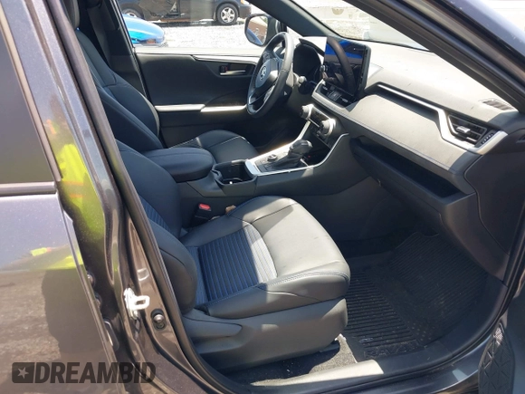 2024 Toyota RAV4 Hybrid XSE с VIN 4T3E6RFVXRU167468, выставлен на аукционе IAAI как лот 42351823 с пробегом 22 582 миль миль и . История ставок и продаж доступна на DreamBid. Изображение 5.