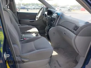 2006 Toyota Sienna CE with VIN 5TDZA23C36S480675, listed as a IAAI auction lot 42091334 with 131,121 mi miles. Bid and sale history available at carsss.com. Image 5.