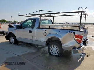 2010 Ford F-150 XL z VIN 1FTMF1CW7AKE57898, wystawiony jako Copart lot #56361625 z przebiegiem 274 884 mil mil oraz Szkoda całkowita • Salvage title. Historia ofert i sprzedaży dostępna na DreamBid. Obrazek 2.