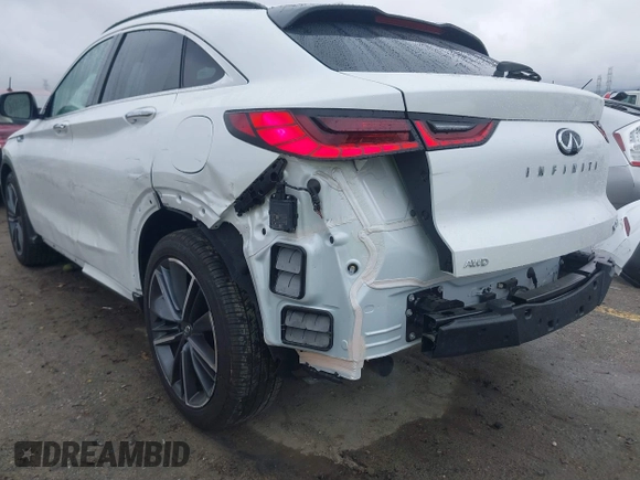 2024 Infiniti QX55 Luxe with VIN 3PCAJ5JR1RF110064, listed as a IAAI auction lot 41562972 with 4,163 mi miles and . Bid and sale history available at DreamBid. Image 6.