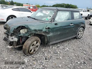 2016 MINI Hardtop with VIN WMWXP5C55G2D13123, listed as a Copart auction lot 61728955 with Not provided miles and Salvage title. Bid and sale history available at DreamBid. Image 1.