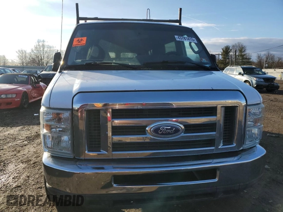 2014 Ford Econoline Passenger XL z VIN 1FBSS3BL3EDB20939, wystawiony jako Copart lot #43781415 z przebiegiem 143 741 mil mil oraz Tytuł czysty. Historia ofert i sprzedaży dostępna na DreamBid. Obrazek 5.
