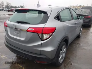 2021 Honda HR-V LX with VIN 3CZRU5H36MM710931, listed as a IAAI auction lot 41532831 with 46,760 mi miles. Bid and sale history available at carsss.com. Image 4.