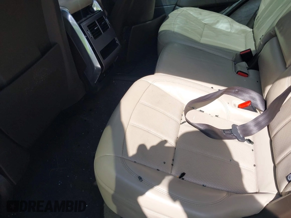 2019 Land Rover Range Rover Sport HSE with VIN SALWR2RV2KA420472, listed as a IAAI auction lot 42216052 with 128,770 mi miles and . Bid and sale history available at DreamBid. Image 8.
