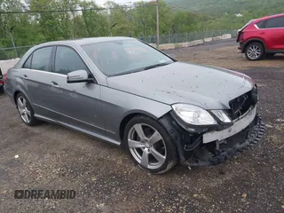 2011 Mercedes-Benz E 350 Luxury with VIN WDDHF8HB5BA473269, listed as a IAAI auction lot 42175007 with 121,506 mi miles and . Bid and sale history available at DreamBid. Image 1.
