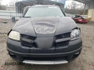 2004 Mitsubishi Outlander SE with VIN JA4LX41F04U057357, listed as a Copart auction lot 45090925 with 260,485 mi miles and Salvage Title. Bid and sale history available at carsss.com. Image 5.