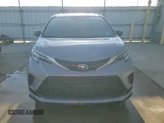2023 Toyota Sienna XSE with VIN 5TDDSKFC9PS104275, listed as a Copart auction lot 43190195 with 19,644 mi miles and Salvage title. Bid and sale history available at DreamBid. Image 15.