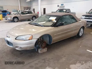 2001 Chrysler Sebring z VIN 1C3EL45U11N673923, wystawiony jako IAAI lot #41554949 z przebiegiem Nie podano mil oraz . Historia ofert i sprzedaży dostępna na DreamBid. Obrazek 2.
