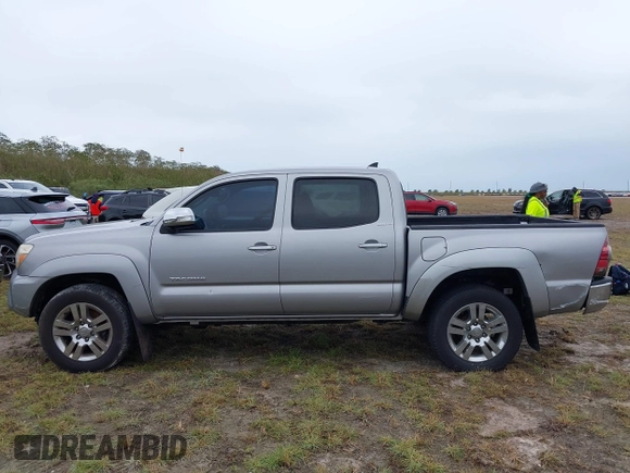 2014 Toyota Tacoma with VIN 3TMLU4EN5EM143687, listed as a IAAI auction lot 40552649 with 1 mi miles. Bid and sale history available at carsss.com. Image 13.