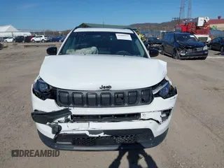 2022 Jeep Compass Latitude Lux с VIN 3C4NJDFB5NT172425, выставлен на аукционе IAAI как лот 41800293 с пробегом 34 588 миль миль и . История ставок и продаж доступна на DreamBid. Изображение 12.
