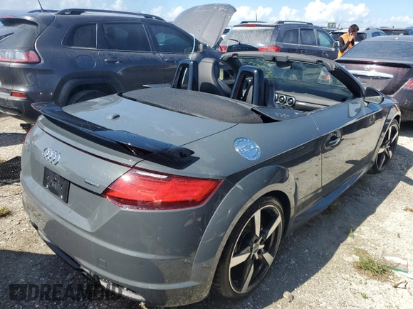 2020 Audi TT Roadster with VIN TRUTECFV1L1001052, listed as a Copart auction lot 76446124 with Not provided miles and Salvage title. Bid and sale history available at DreamBid. Image 3.